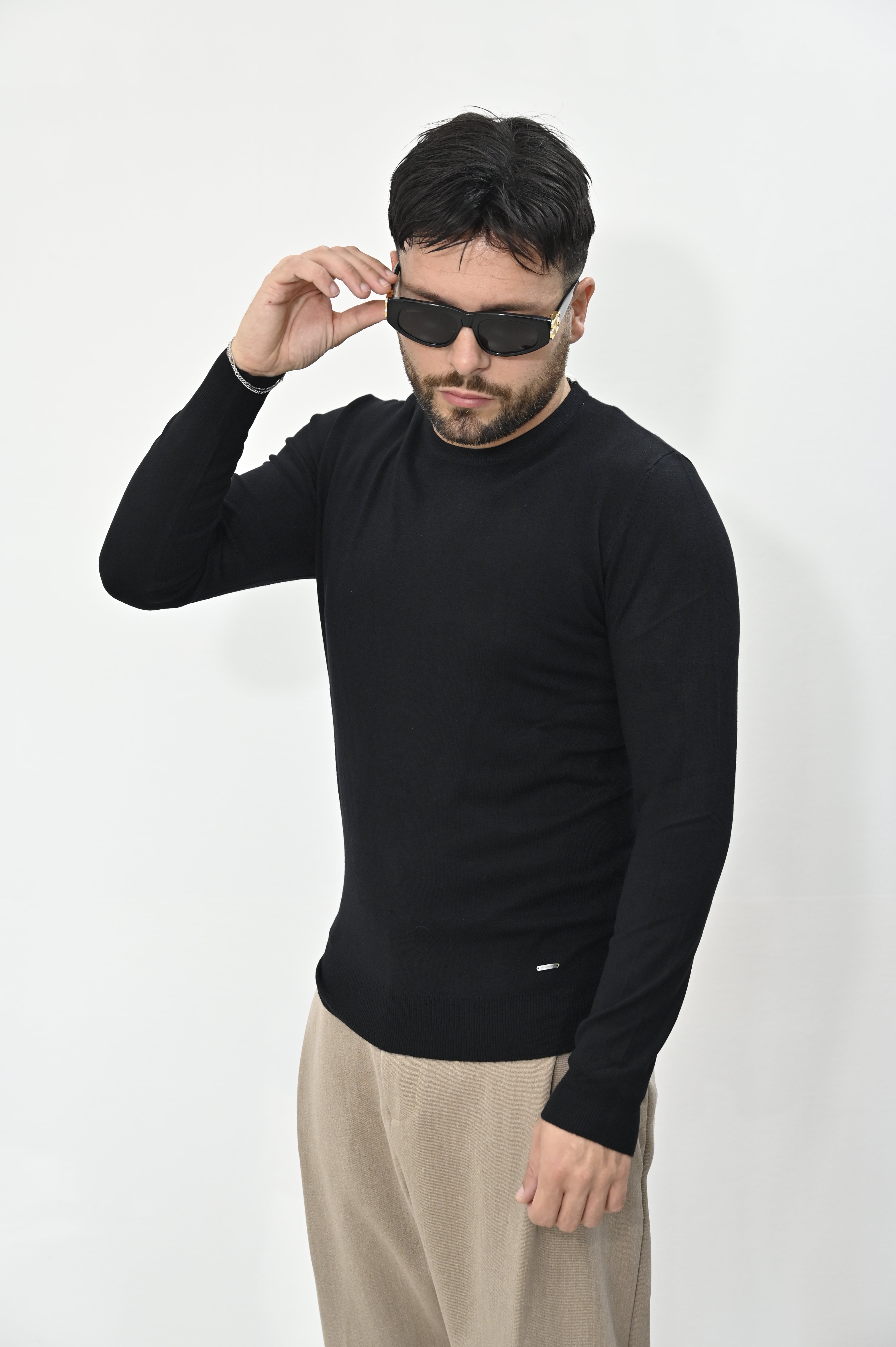 Maglioncino nero Gianni Lupo
