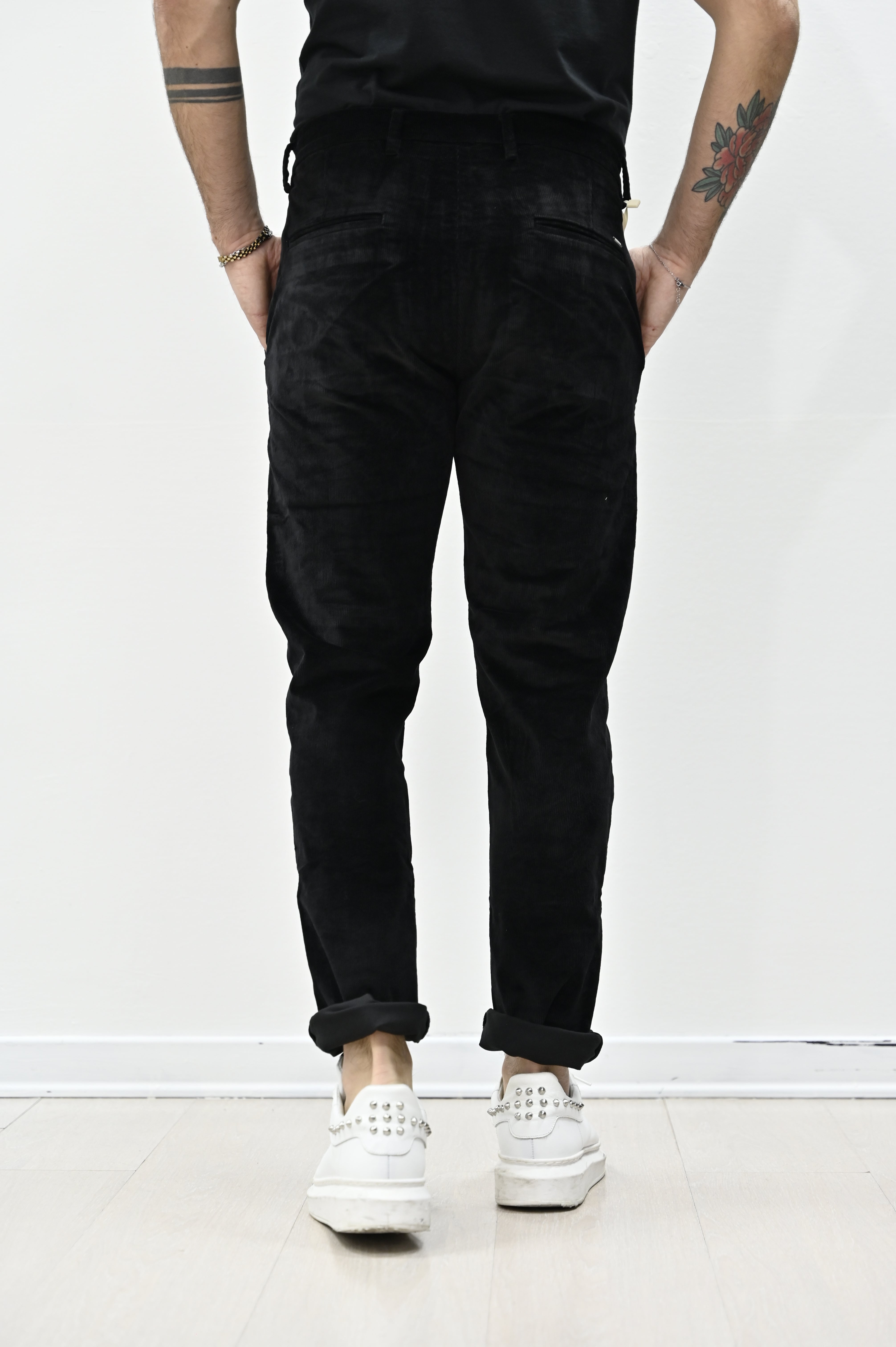 Pantalone velluto nero Gianni Lupo