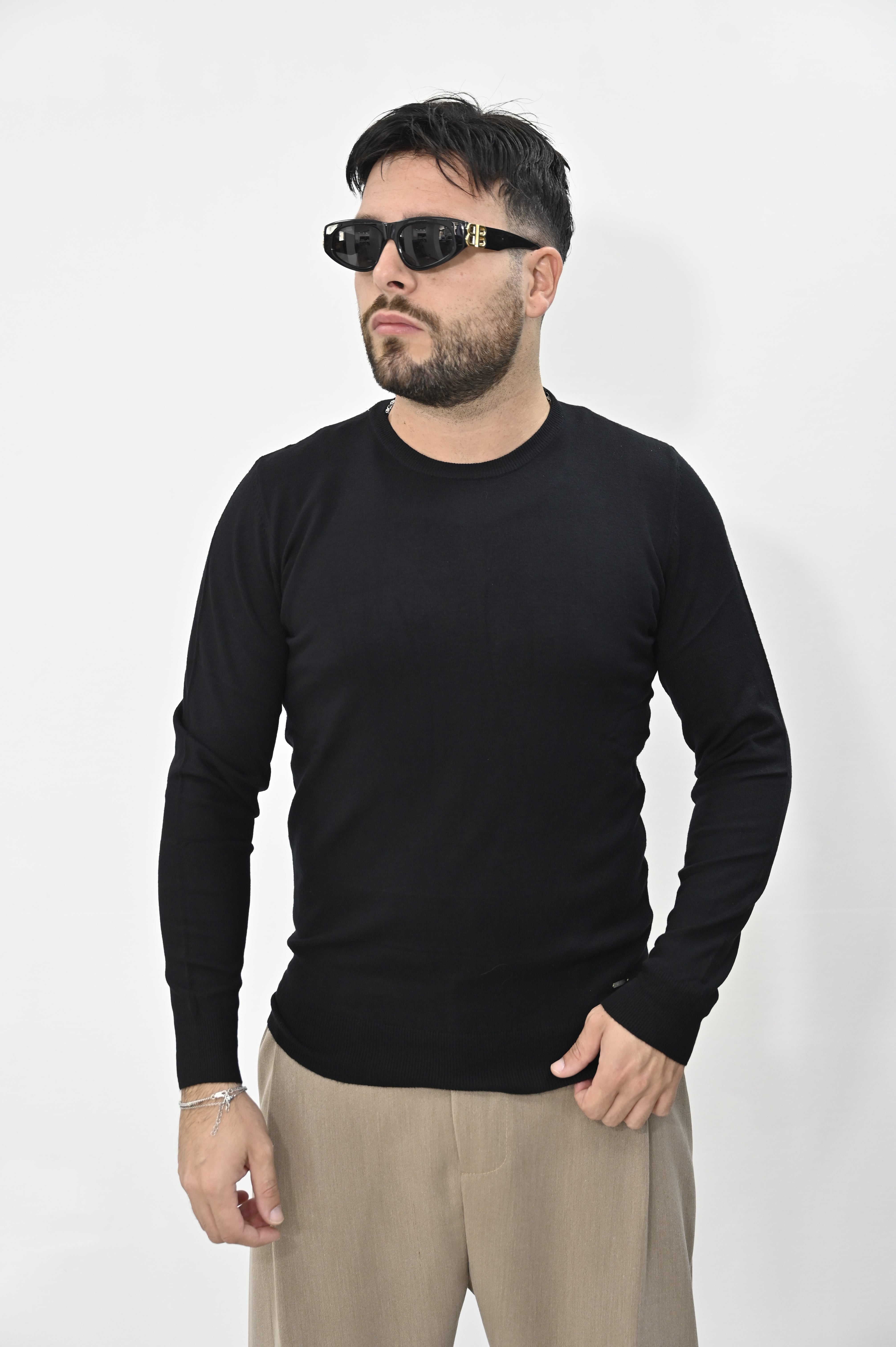 Maglioncino nero Gianni Lupo