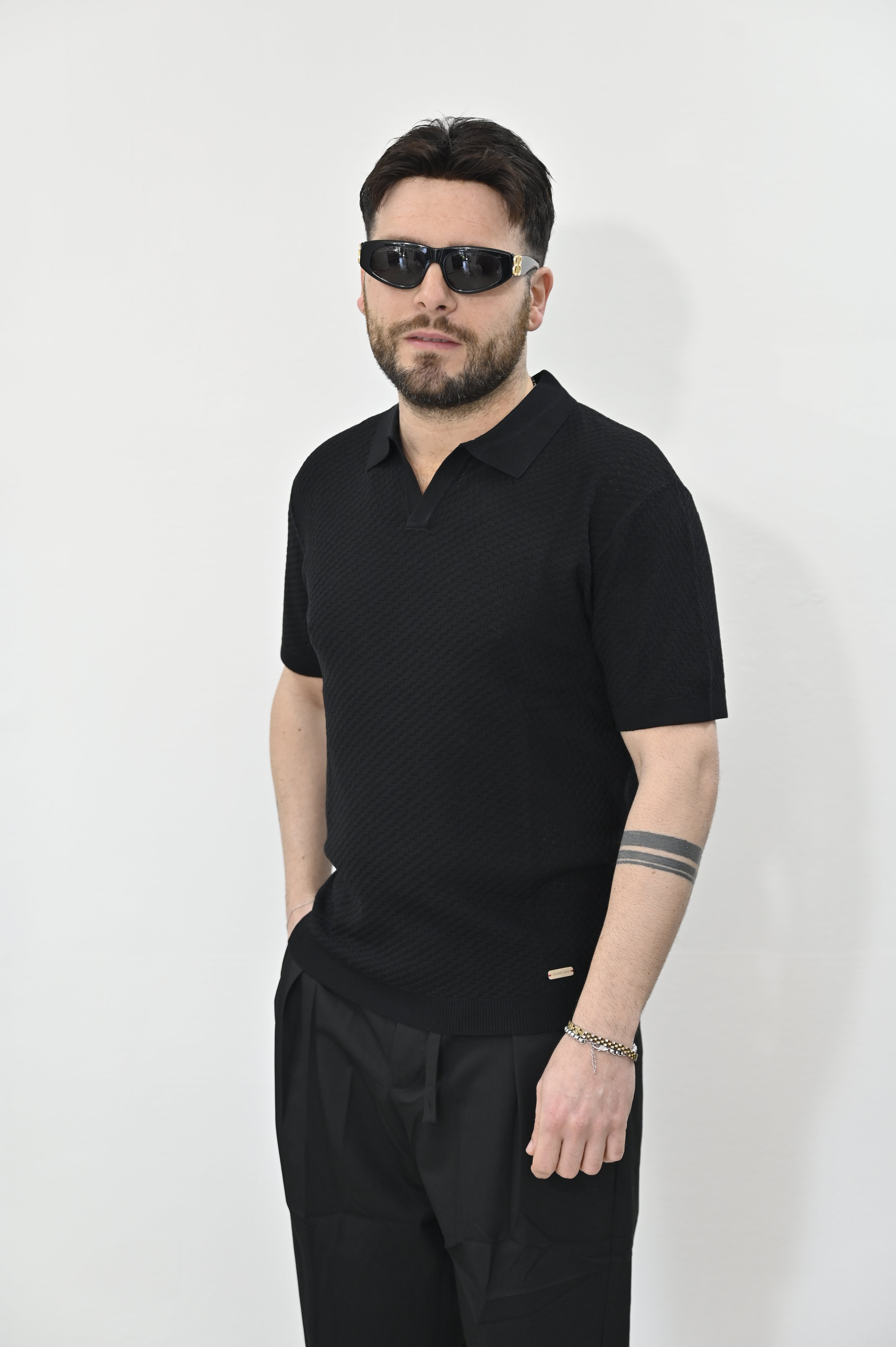 Polo ricamata nera Gianni Lupo