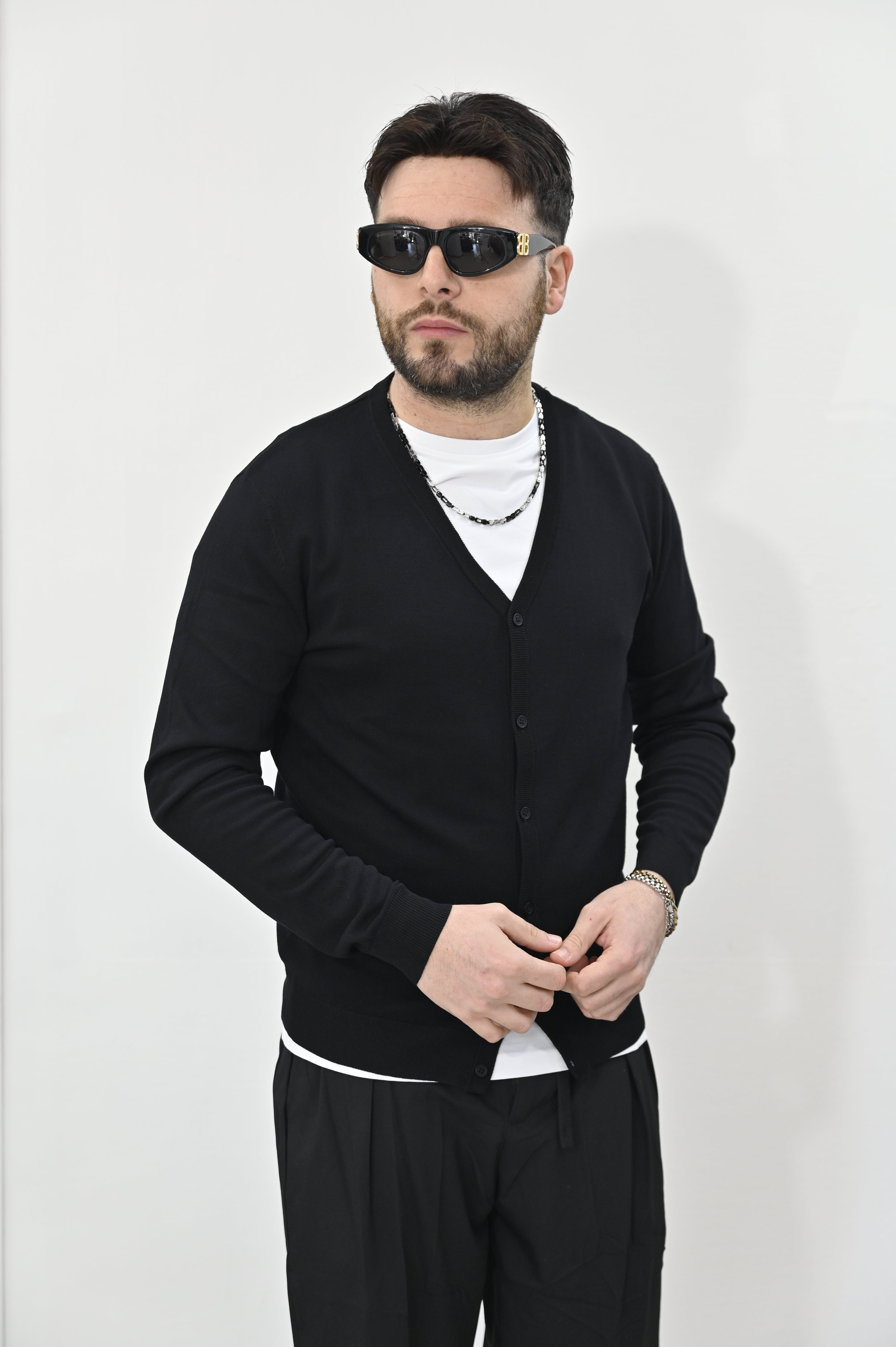 Cardigan nero in filo Gianni Lupo