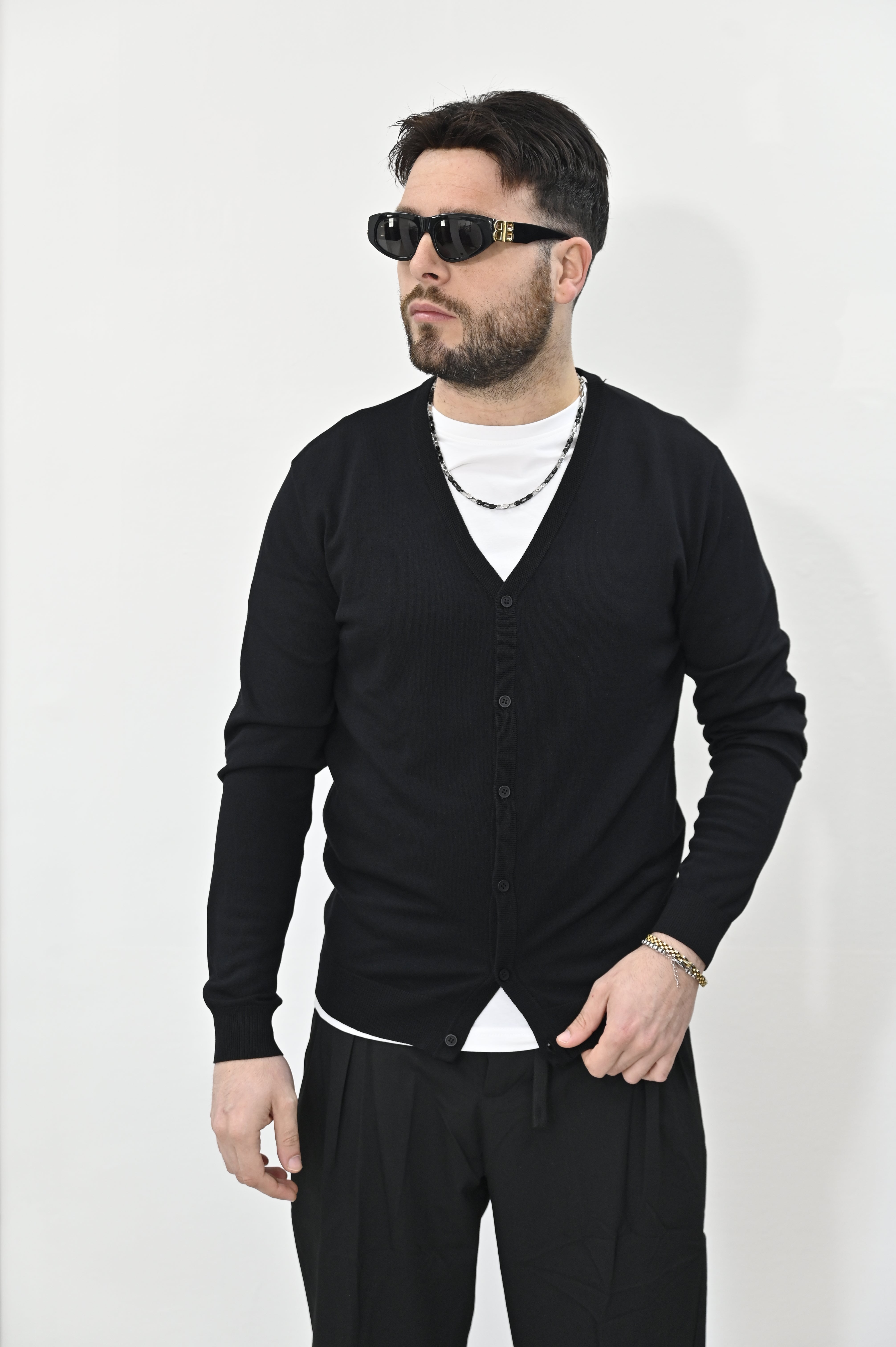 Cardigan nero in filo Gianni Lupo
