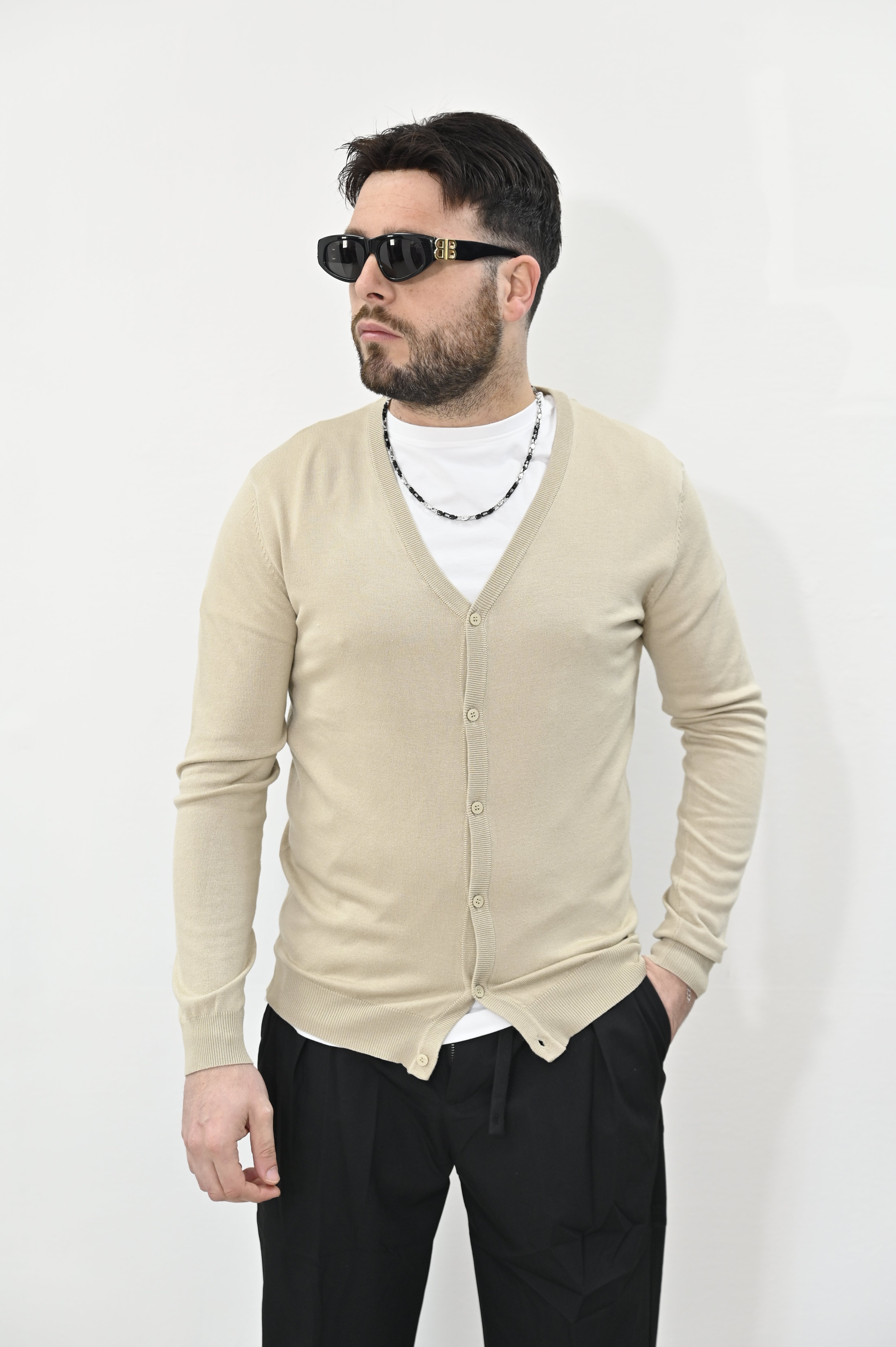 Cardigan beige in filo Gianni Lupo