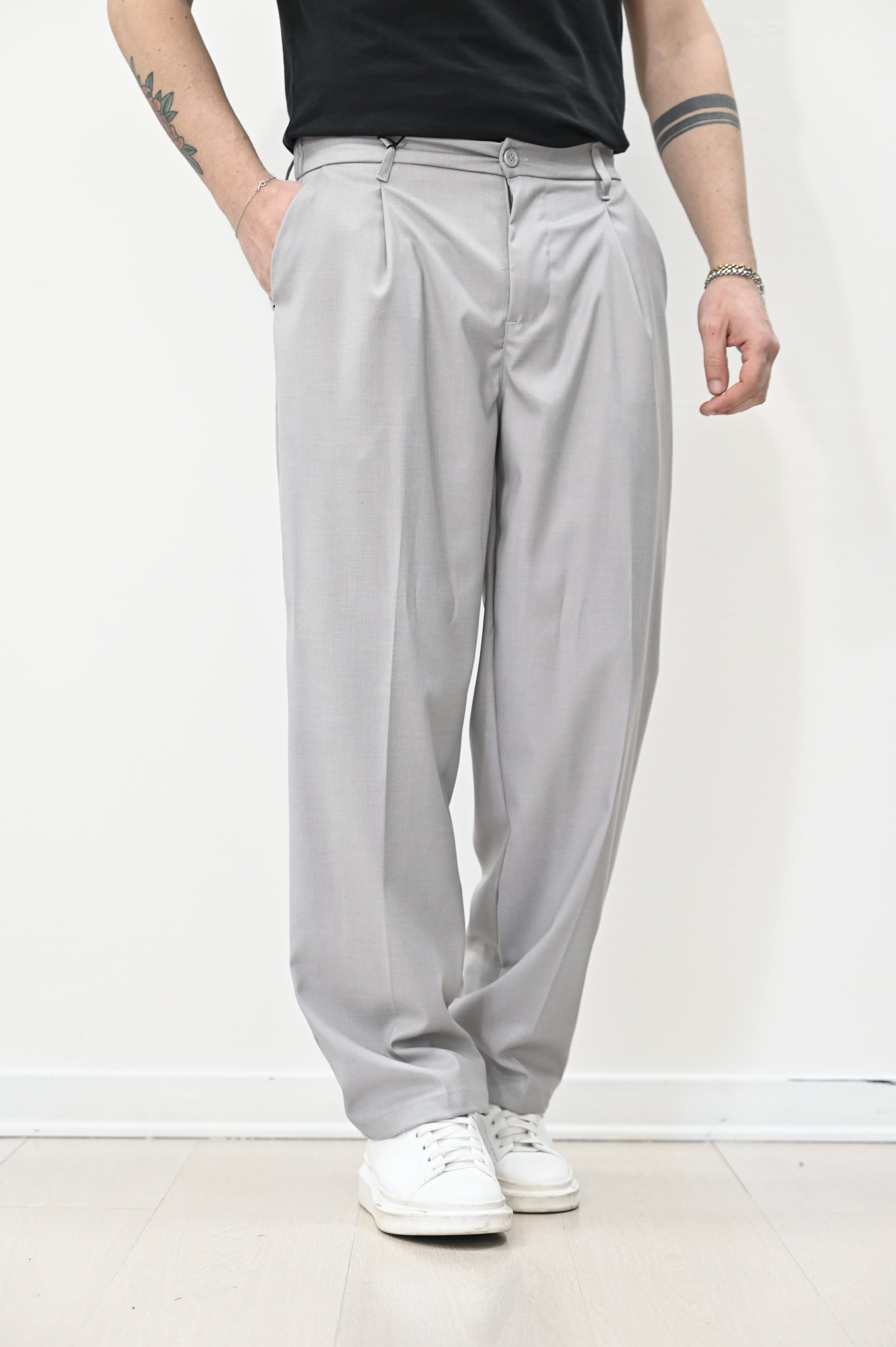 Pantalone loose fit grigio archive
