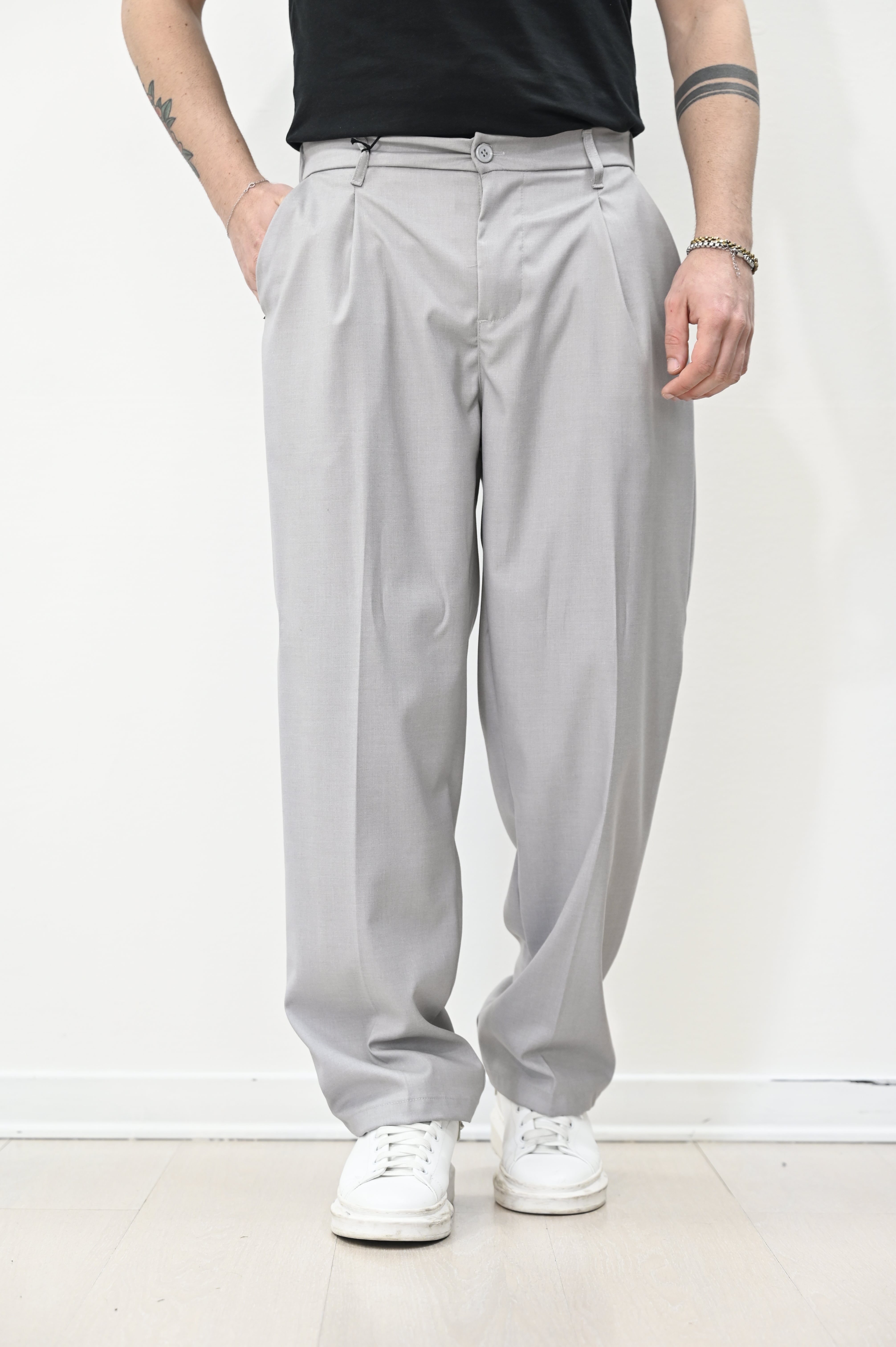 Pantalone loose fit grigio archive