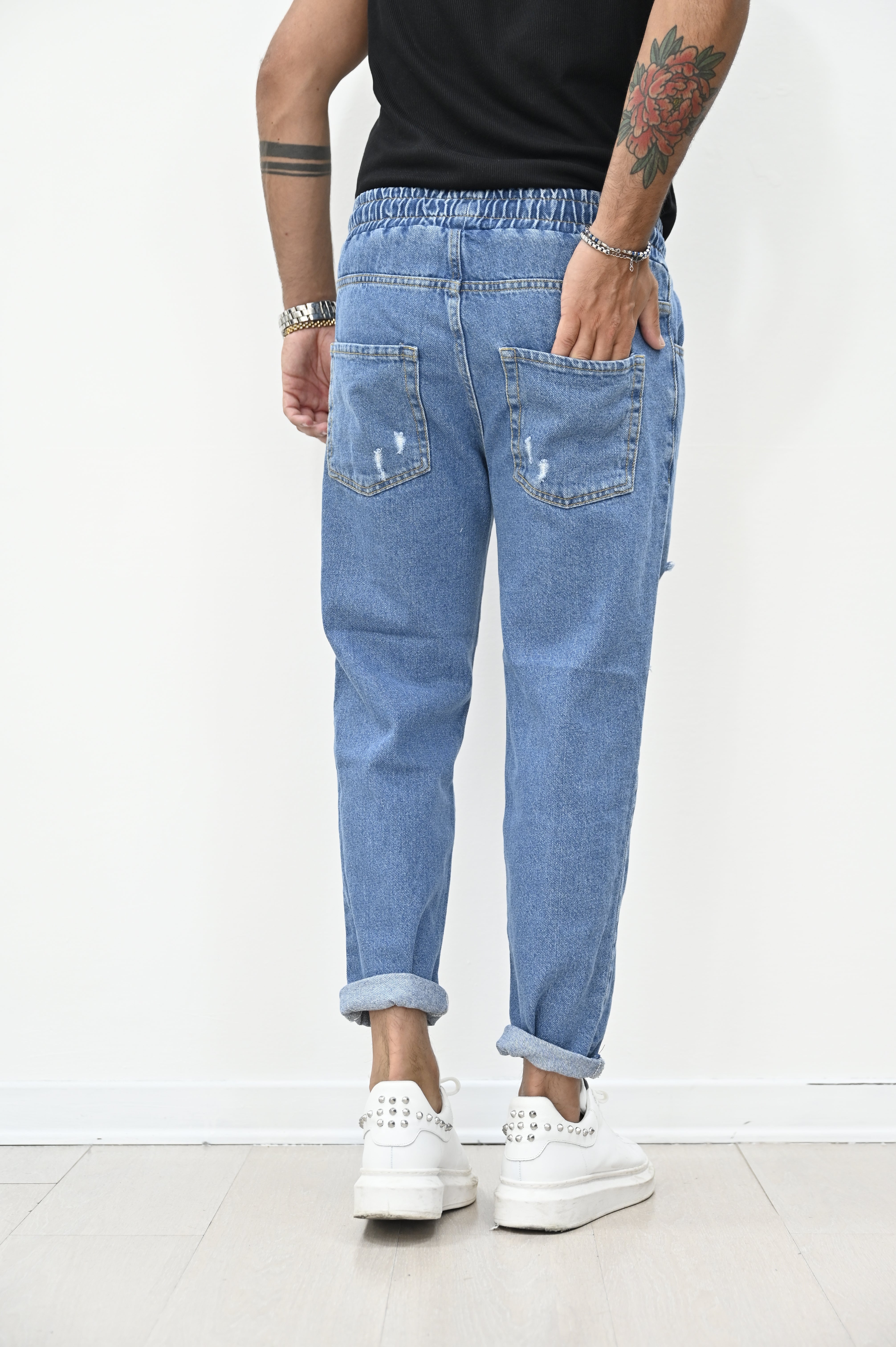 Jeans jogger blue con rotture