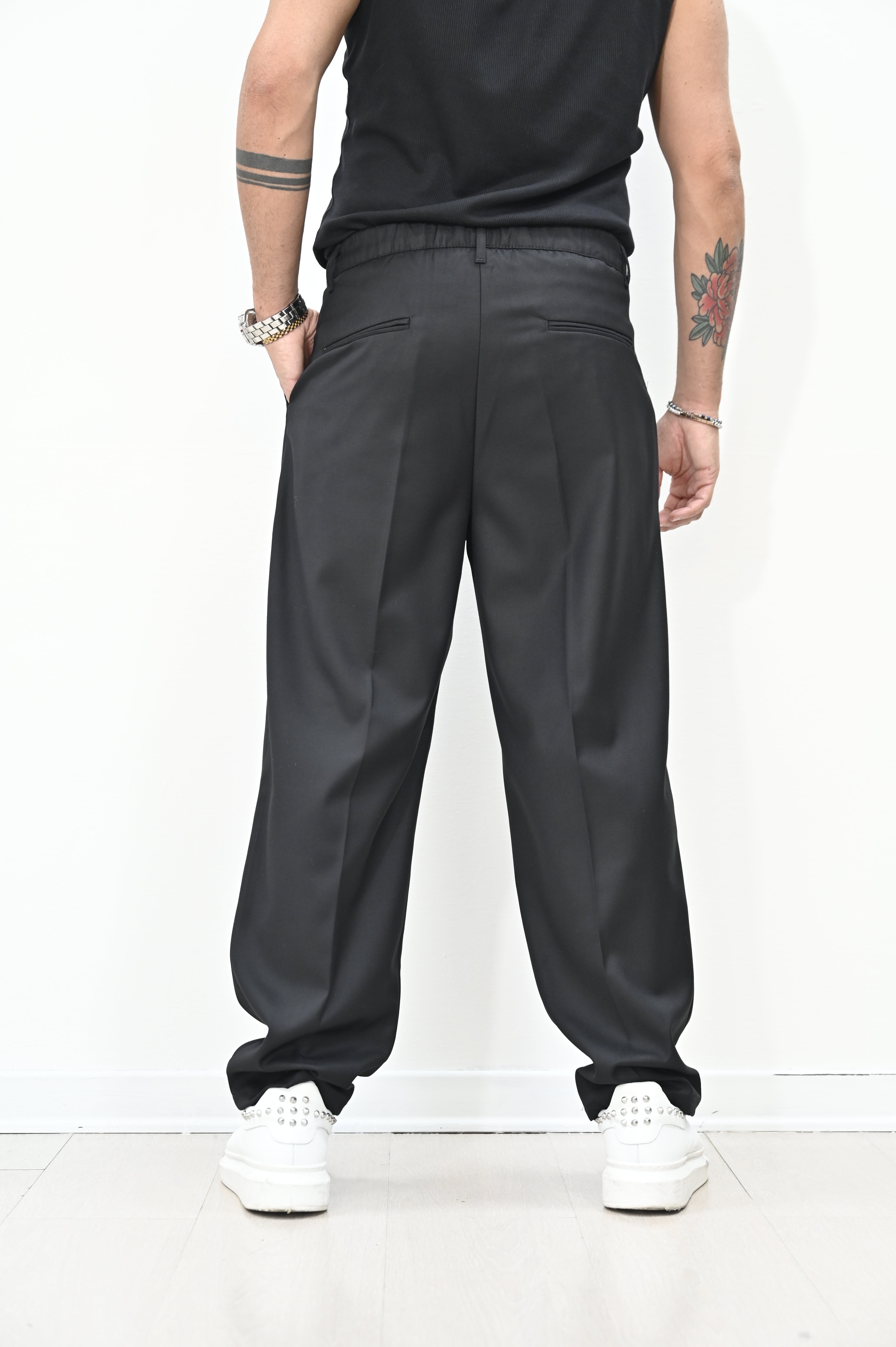 Pantalone loose fit nero Nope